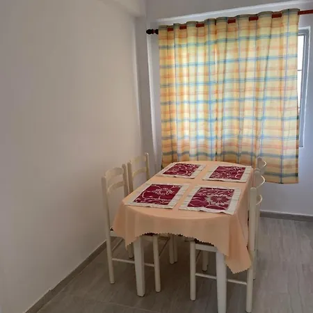Vila Henri Tatil Evi Dıraç